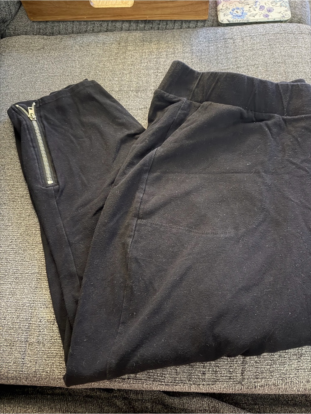 Torrid leggings Zip detail with pockets
